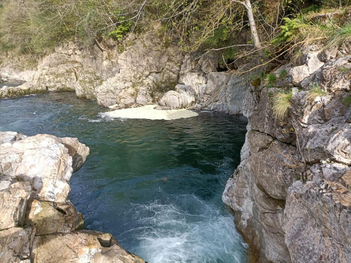 La Salmonera Cangas De Onis Канио Экстерьер фото
